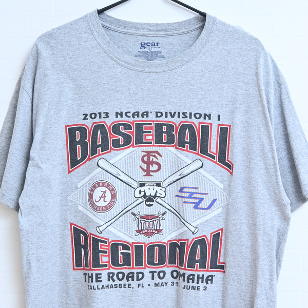 アメリカ NCAA ベースボール大会 チームロゴ プリントTシャツ グレー メンズL USA古着 ストリート アメカジ