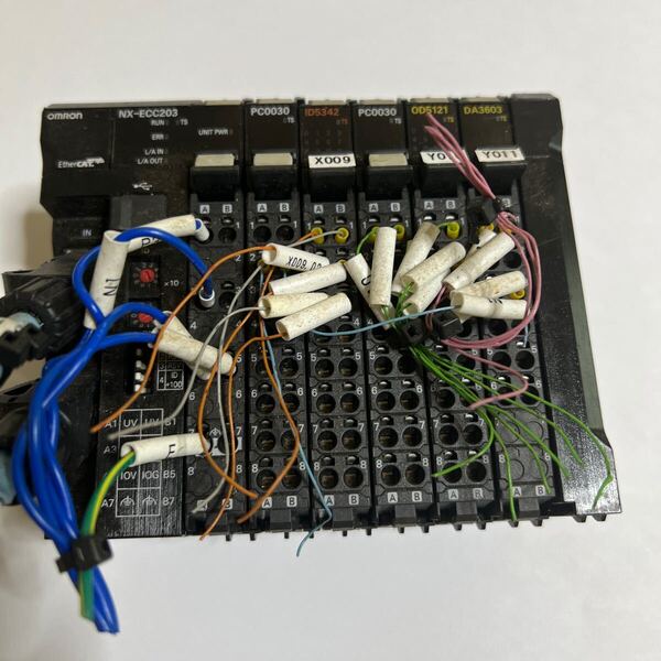 OMRON PLC シーケンサー NX-ECC203 PC0030 ID5342 OD5121 DA3630