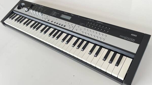 ☆ KORG コルグ 61鍵 ミニキーボード搭載 シンセサイザー ワークステーション microSTATION 送料込み