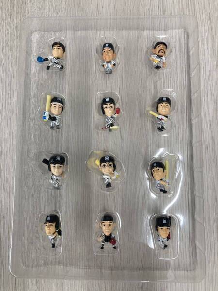 阪神タイガースフィギィア 12体