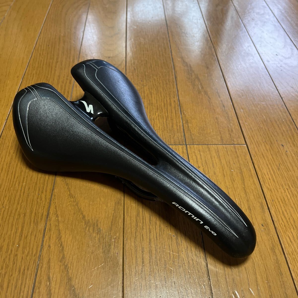 Yahoo!オークション -「フルカーボン サドル」(スポーツ Yahoo!オークション -「フルカーボン サドル」(スポーツ
