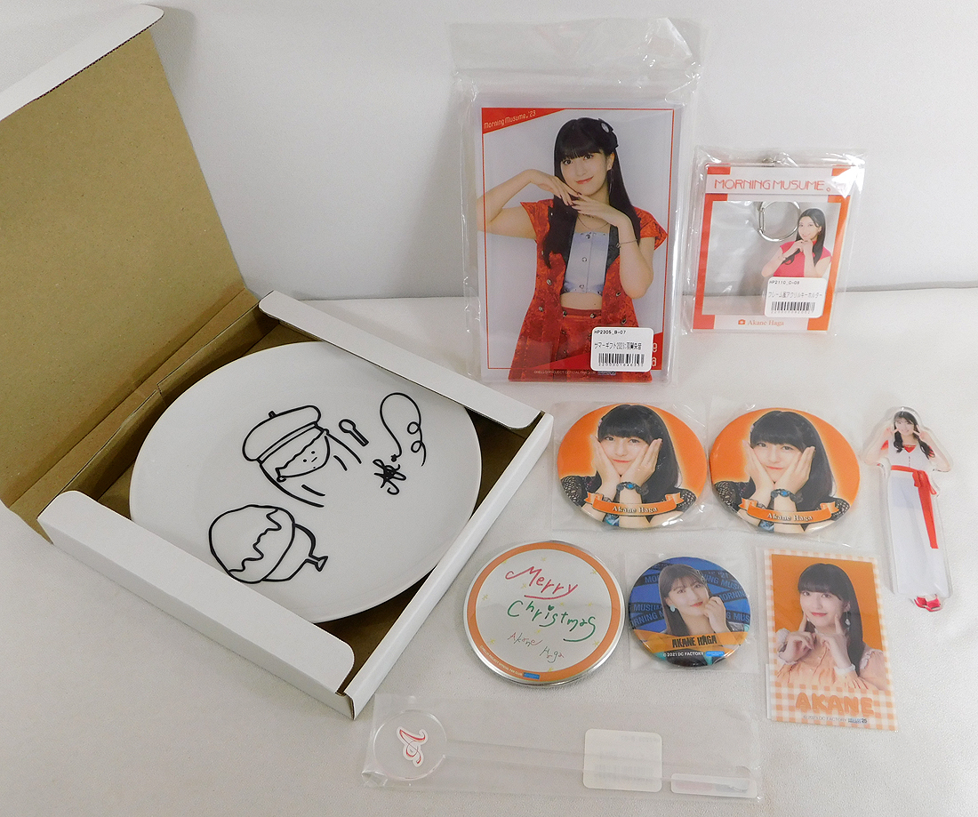 m 缶バッジ10点 2025年最新】Yahoo!オークション -缶バッジ10点の中古品・新品