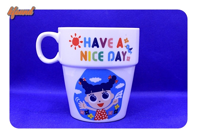 Amazon.co.jp: スガキヤ 寿がきやスーちゃん マグカップ陶器製