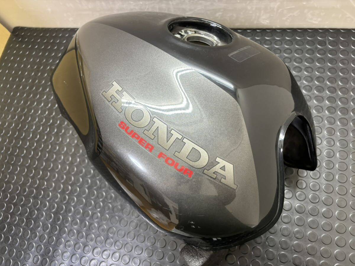 Yahoo!オークション -「cb1000 big1」(ホンダ用) (タンク)の落札相場・落札価格