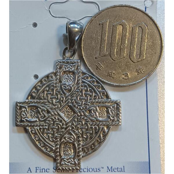 NEBULA: Celtic Cross Spiral Pendantケルト十字