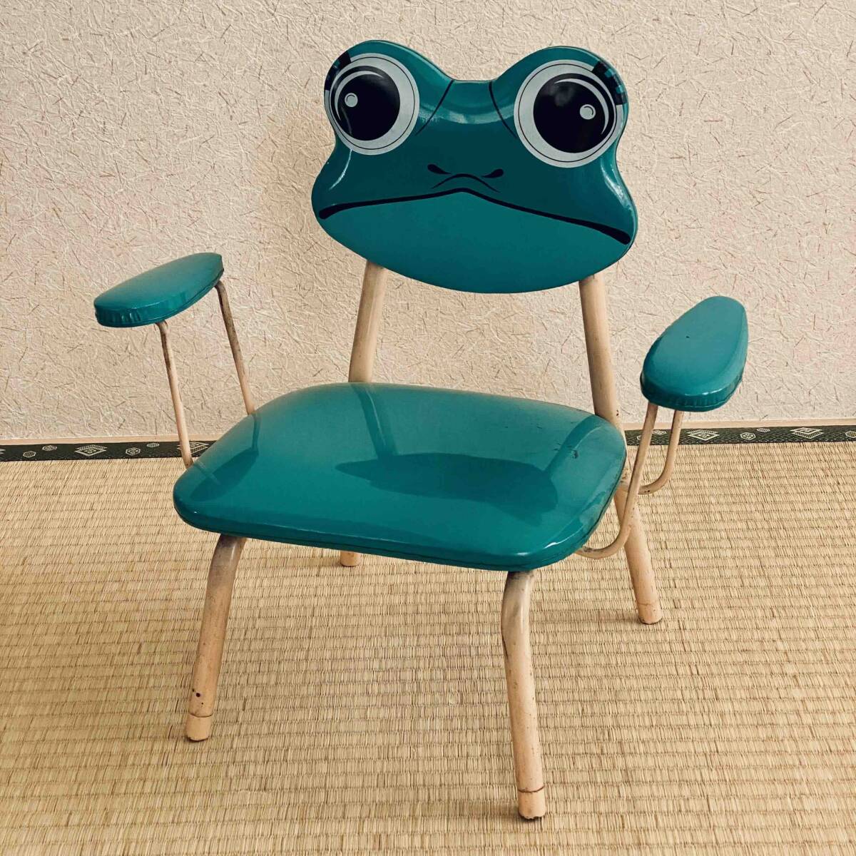 昭和レトロ ケロヨン カエルの子供椅子 音が鳴るイス 当時物