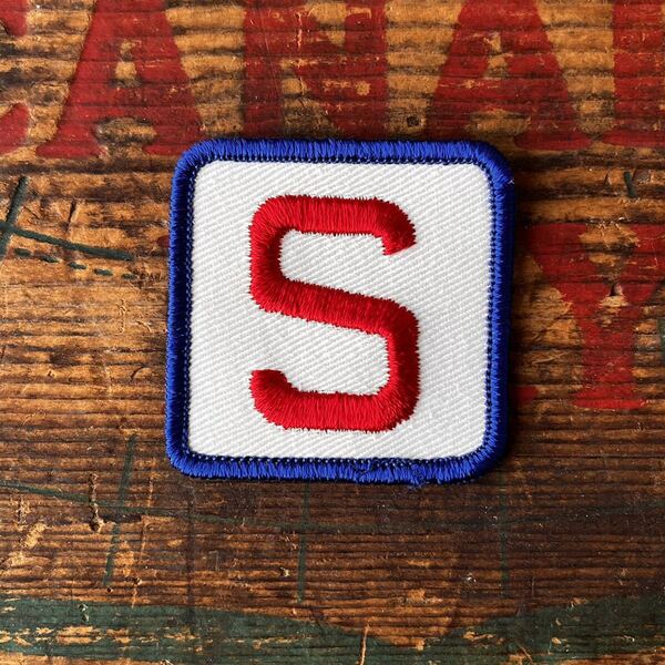 【USA vintage】アルファベット ワッペン S alphabet 刺繍ワッペン アメリカ ビンテージ