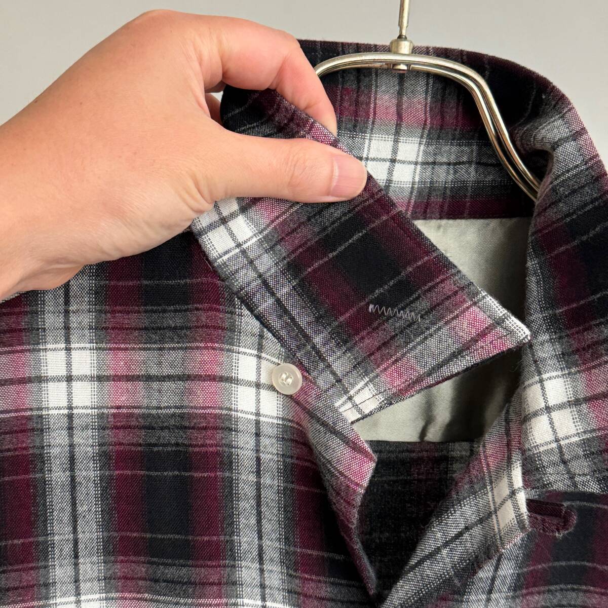 希少《 Mint Condition(未洗) / Campus 》50s 60s 極上品【 キャンパス 黒 ブラック 紫 オンブレ レーヨン シャツ M ビンテージ 】 希少《 Mint Condition(未洗) / Campus 》50s 60s 極上品【 キャンパス 黒 ブラック 紫 オンブレ レーヨン シャツ M ビンテージ 】