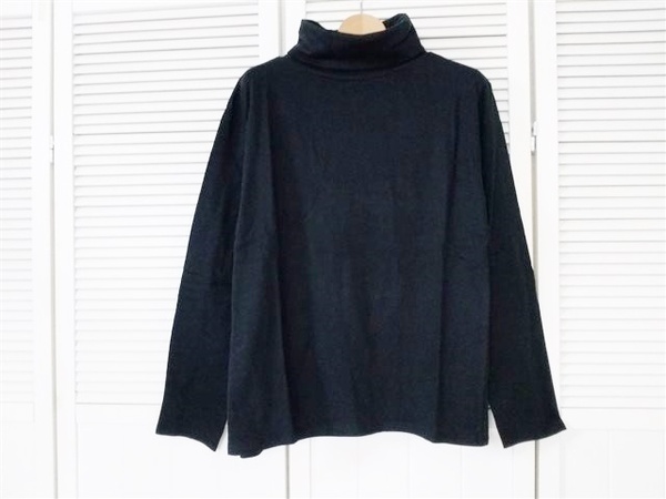 【送料無料】M * 新品タグ付き 肌にやさしい綿100% タートルネックTシャツ♪ ブラック
