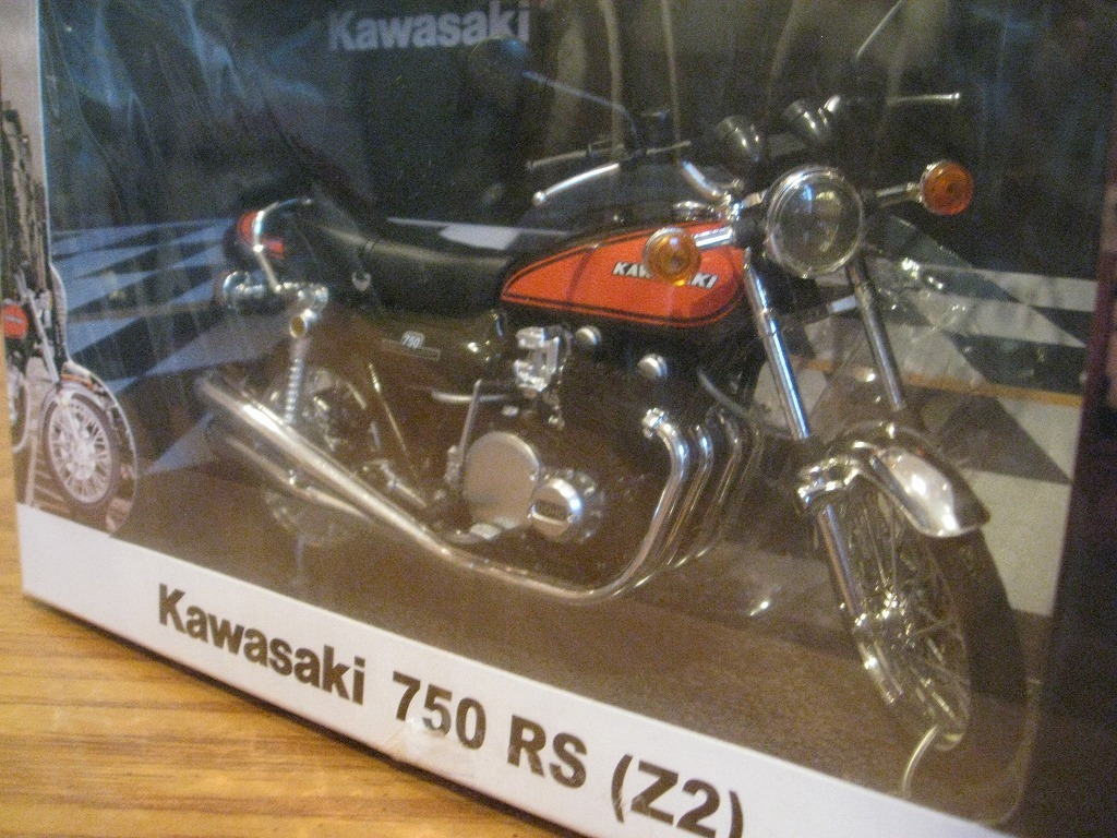 Yahoo!オークション -「z750rs z2」(オートバイ) (ミニカー)の Yahoo!オークション -「z750rs z2」(オートバイ) (ミニカー)の