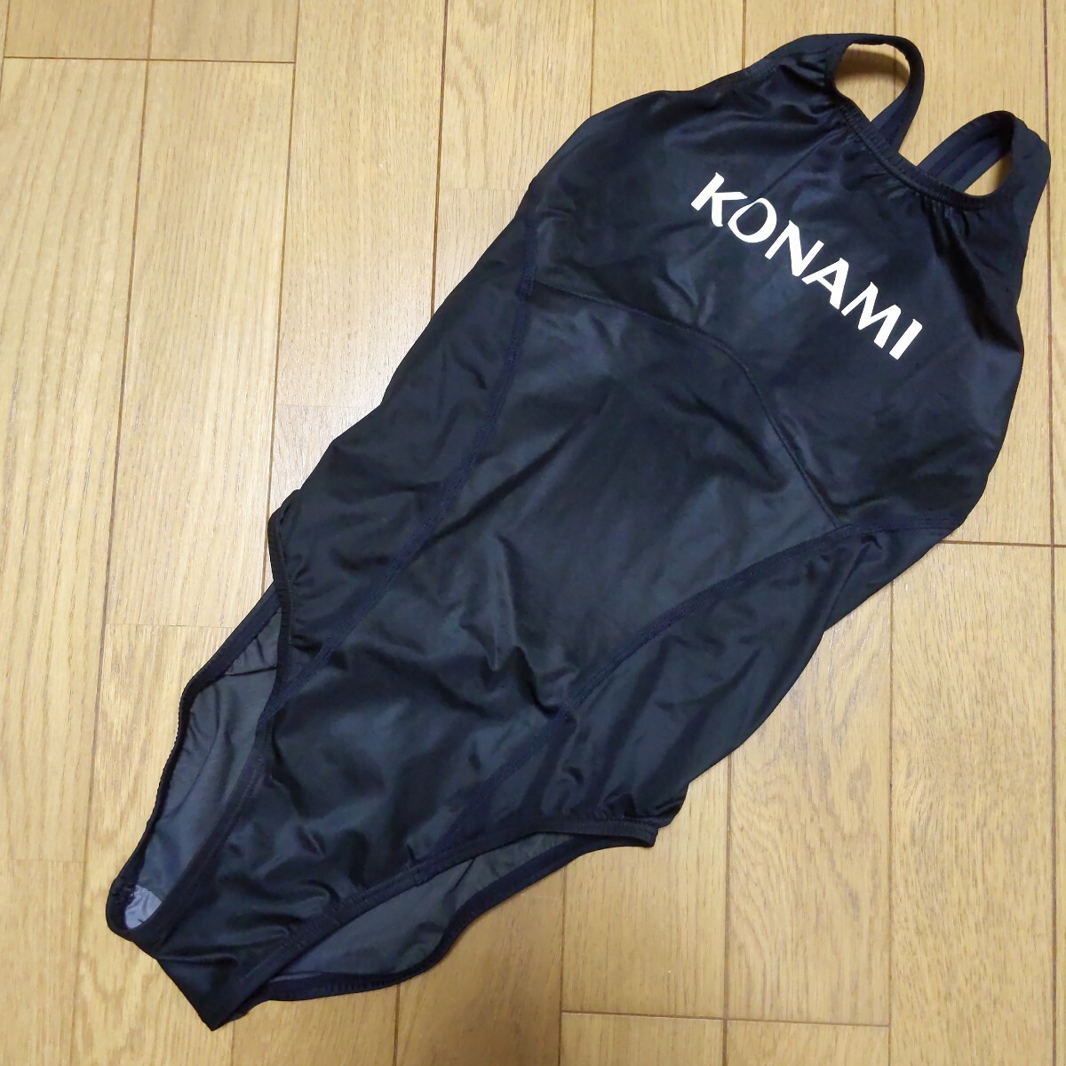 Yahoo!オークション -「コナミ 水着」(ワンピース) (Mサイズ)の Yahoo!オークション -「コナミ 水着」(ワンピース) (Mサイズ)の