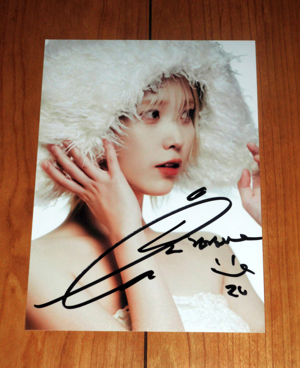 手に署名されたiu leji eunサイン入りシュキスカードボード27*24 cm K-POP 032020 - AliExpress