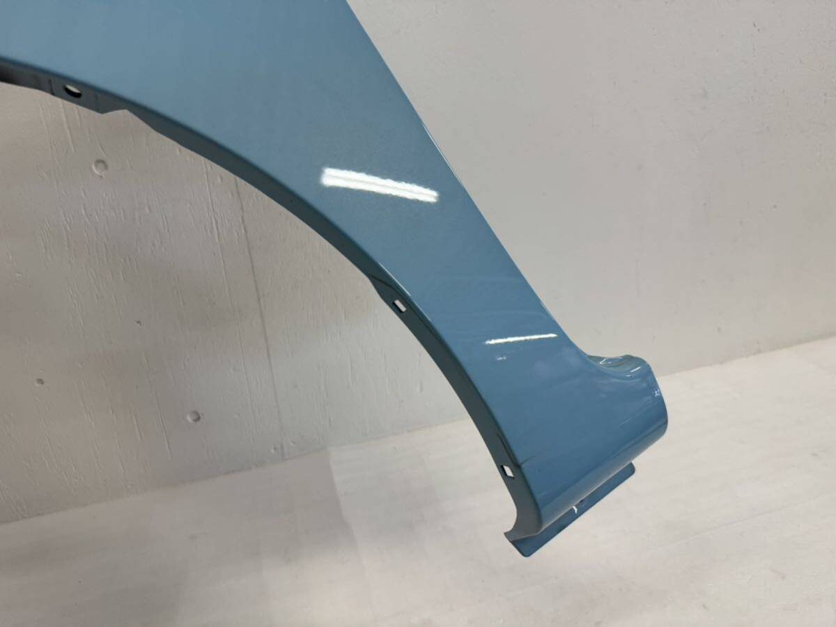 6S26 【凹なし】 ミラトコット LA550S 純正 フェンダー 左 53812-B2B00 青系 6S26 【凹なし】 ミラトコット LA550S 純正 フェンダー 左 53812-B2B00 青系