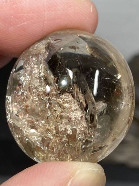 【レア クラスターが内包】貫入水晶 クラスター イン ルチル クオーツ ルース 約11.3g 0221