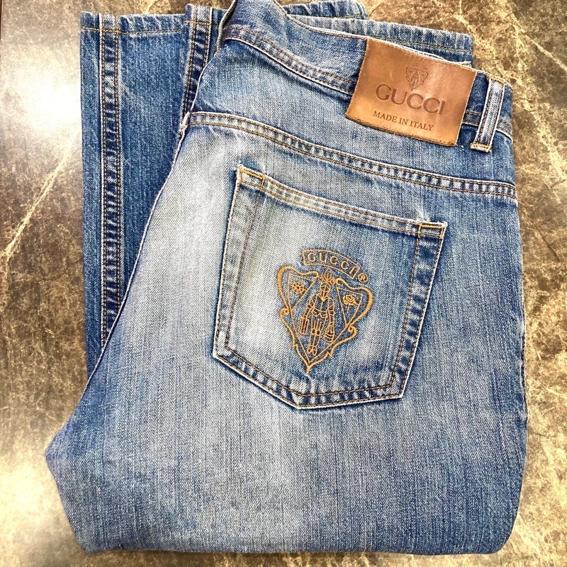 Yahoo!オークション -「グッチ 刺繍 デニム」の落札相場・落札価格 Yahoo!オークション -「グッチ 刺繍 デニム」の落札相場・落札価格