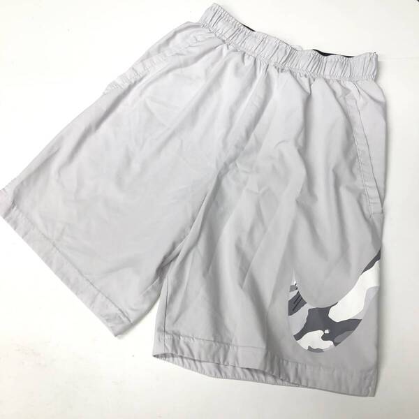 NIKE ナイキ ナイロンハーフパンツ オフホワイト Sサイズ AT3368 迷彩スウォッシュ