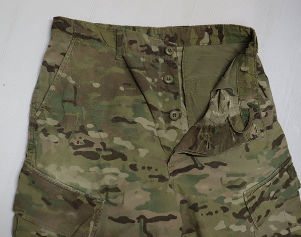 米軍実物 ARMY コンバットパンツ マルチカム FR M-R