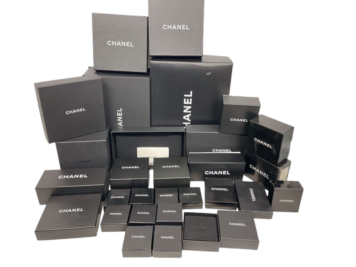 シャネル 空箱 マグネット式 31×24×12 CHANEL 鞄 バッグ 箱 シャネル 空箱 マグネット式 31×24×12 CHANEL 鞄 バッグ 箱