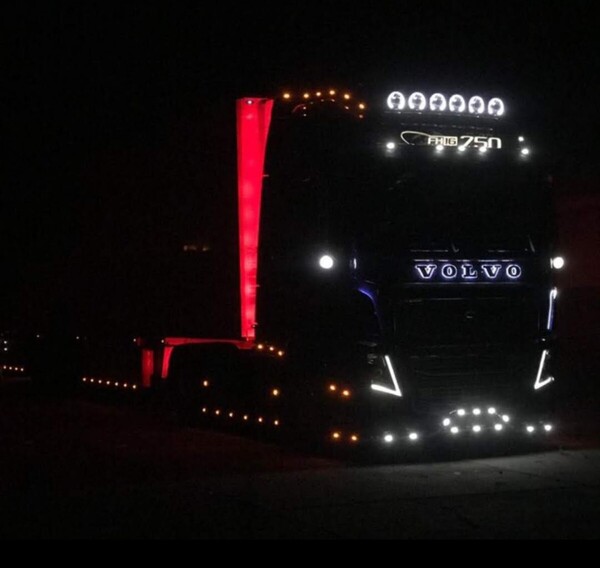 サイドマーカー 埋込マーカー2led ホワイト 10個セット! パイプ EUROカスタムVOLVOスカニア防水 12~24vHELLAタイプ LED ネジ付き