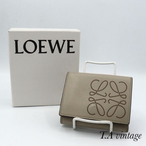 美品 LOEWE ロエベ トライフォールド ウォレット ベージュ 折り財布