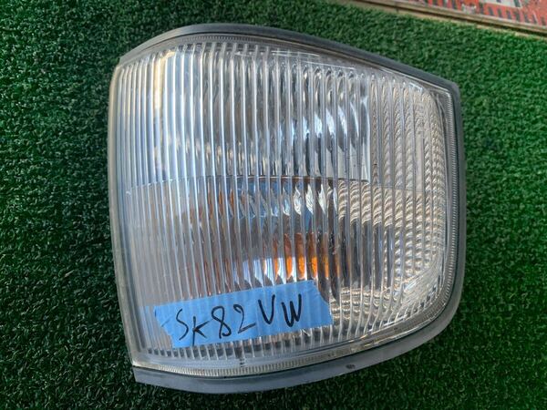 SKF2M SK22 SK82 SK22V SK82V SK82MN SK82 SKF2V バネット ボンゴ デリカ コーナーランプ 右