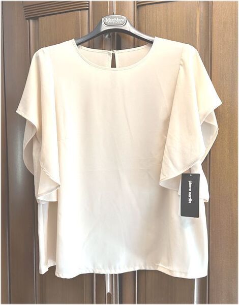 最終価格★pierre cardin ピエール・カルダン(ラピーヌ・高島屋)★フリルスリーブジョーゼット・ブラウス・ライトベージュ・40/L★未使用