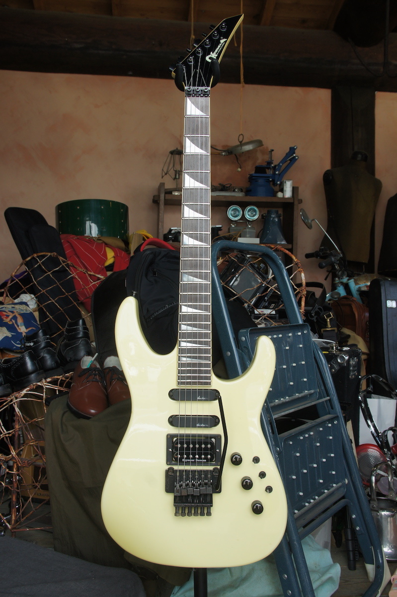 Yahoo!オークション -「charvel model 6」(シャーベル) (本体)の Yahoo!オークション -「charvel model 6」(シャーベル) (本体)の