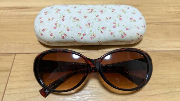 デカサングラス レディース メガネケース付 紫外線 99% UVカット ハーフカラー グラデーション BROWN×Lt.BROWN メガネ 男女兼用