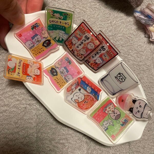 ちいかわ食べ物アクリルパーツ4センチ②