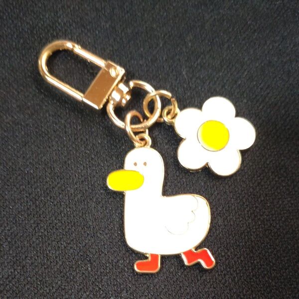 鳥?アヒル?のキーホルダー かわいい チャーム
