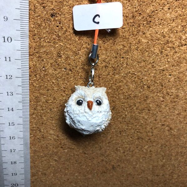 胡桃の殻で変身 森の仲間たち鳥になる ストラップ ハンドメイド キーホルダー マスコット
