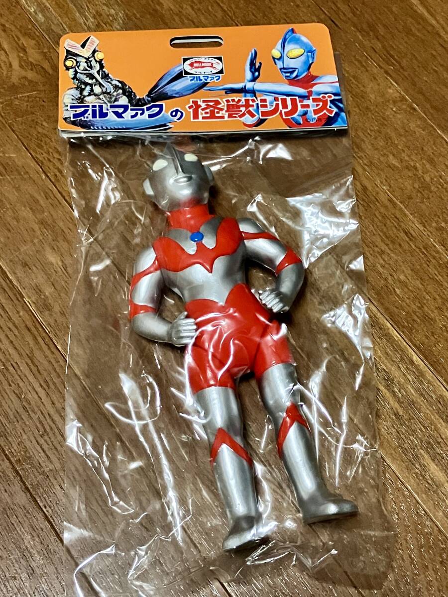 Yahoo!オークション -「ブルマァク復刻」(ウルトラマン Yahoo!オークション -「ブルマァク復刻」(ウルトラマン