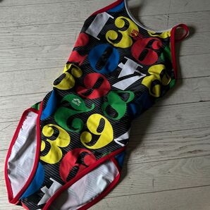 アリーナ arena タフスーツ O(LL) 可愛い 練習水着 新品