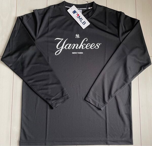 新品 Lサイズ MLB ヤンキース 長袖Tシャツ メッシュ