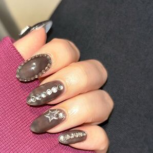 ハンドメイド ネイルチップ ビジューネイル