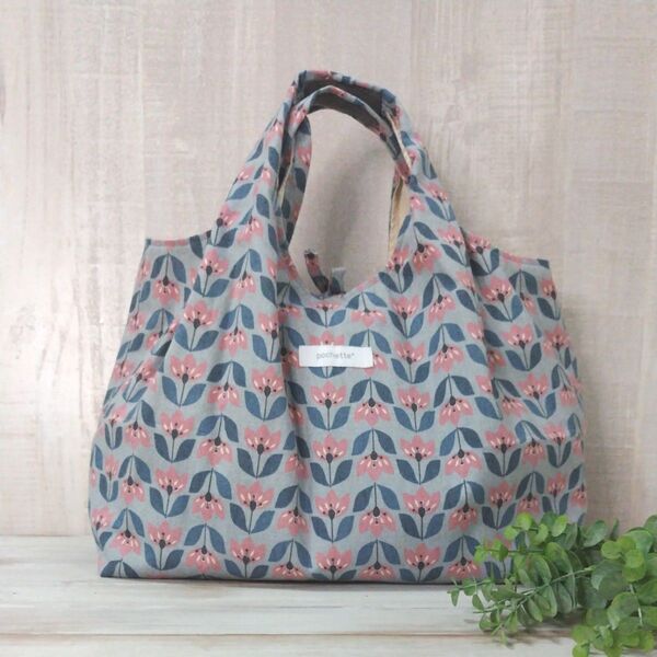 *handmade*エコバッグ・サブバッグ *綿麻レトロフラワー柄*ハンドメイド* pochette*