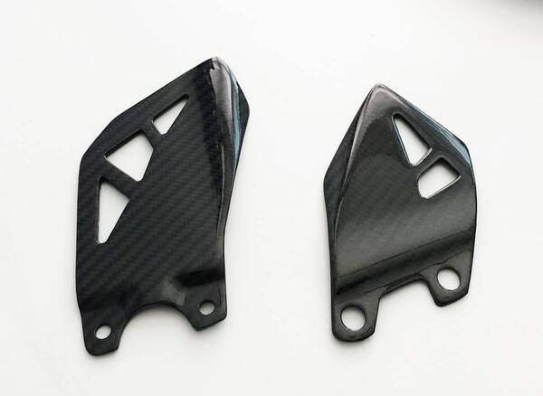 CA-145 Kawasaki ZX-10R 2016-2021 ドライカーボン ヒールプレート 綾織艶あり 100%carbon