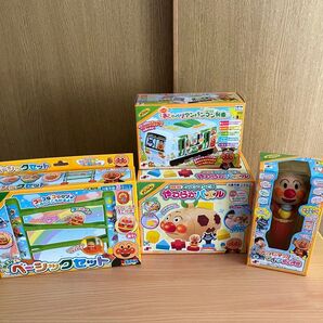 アンパンマン 4点セット