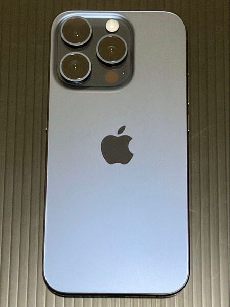 【ケース3個おまけ付き】 iPhone 15 Pro ブルーチタニウム 256GB SIMフリー 美品