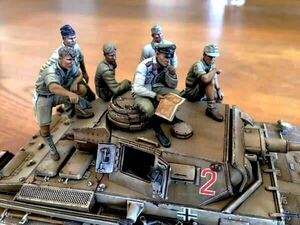 【完成品】1/35 ドイツ中戦車 3号戦車H型 DAK（ビネット）ロンメル ドイツアフリカ軍団 1941年 北アフリカ戦線 第二次世界大戦