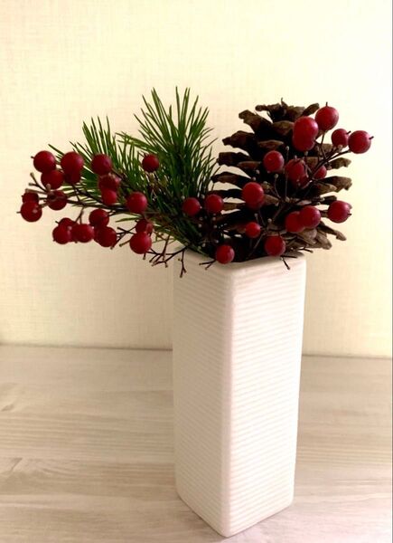 【 新品 即購入OK 】フラワーベース 和風 花瓶 白 ホワイト 和 縦縞