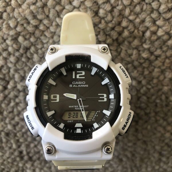 カシオ CASIO 腕時計 アナデジ、 AQ-S8 10W. 5ALARMS. バンドシリコン・ラバー、付属品なし