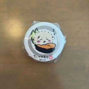 ちいかわ寿司 缶バッチ ラッコ