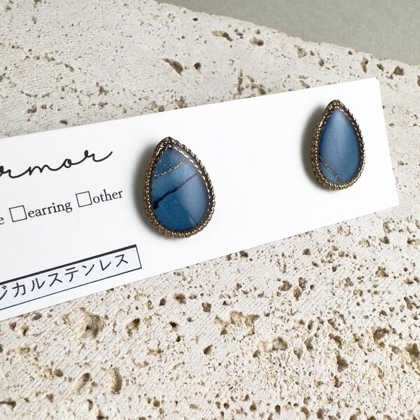 No.1194 1点のみ ブルー ドロップ ピアス ハンドメイド アルコールインクアート サージカルステンレス 青 雫