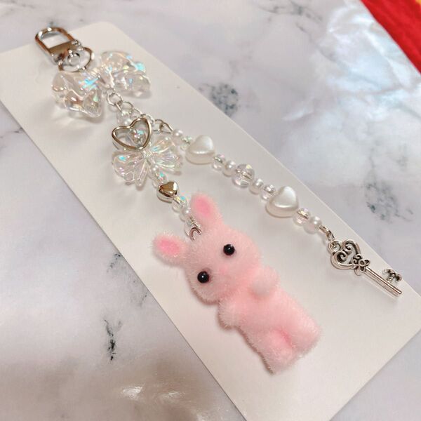 ビーズキーホルダー うさぎ クリア 推しカラー y2k 韓国 コレクトブック ハンドメイド ストラップ キーホルダー
