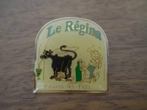 フランス☆古いピンズ 【Le Regina】 ピンバッジ PINS ピンバッチ うし ウシ 牛 牛乳 ミルク