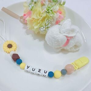 おしゃぶりホルダー 歯固めホルダー シリコン