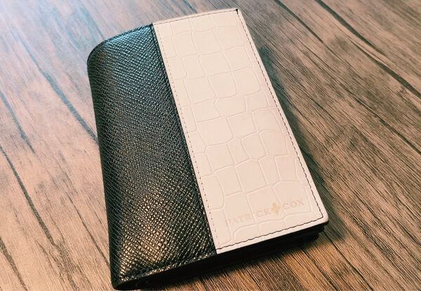 PATRICK COX エンボスレザーコンビネーション 小銭入れ付き折り財布 二つ折り財布