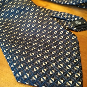 GOLD PFEIL ゴールドファイル ドイツ製のダーク系のネクタイ♪