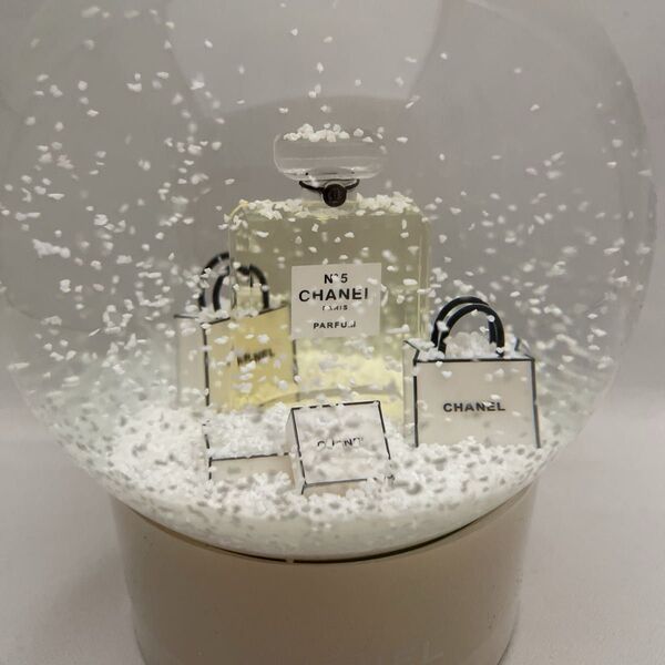 CHANEL シャネル ノベルテイ スノードーム 非売品